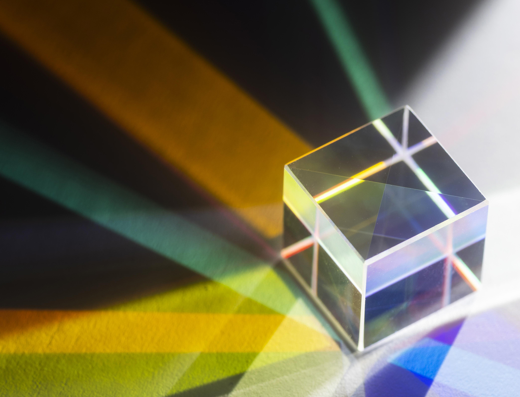 What Is a UV Printing Machine? Benefits, Applications, and Buying Considerations